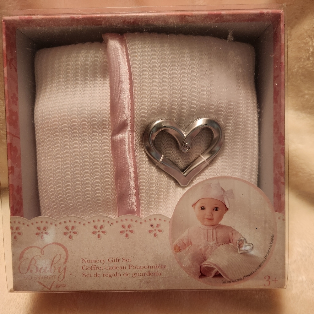 Baby So Sweet Nursery Gift Set for Dolls